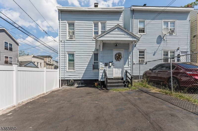 Property Photo: 1 Park Pl NJ 07524