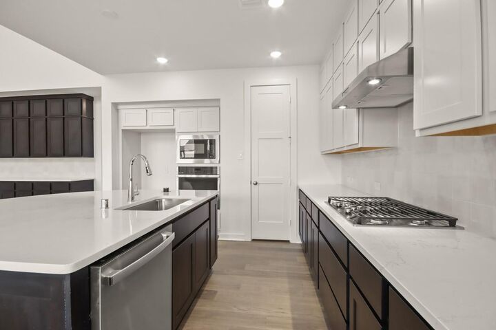 Property Photo:  2334 Vargas Street  TX 77316 