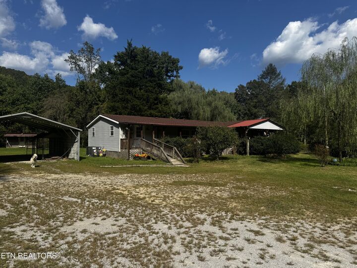 757 Emory Heights Rd  Harriman TN 37748 photo