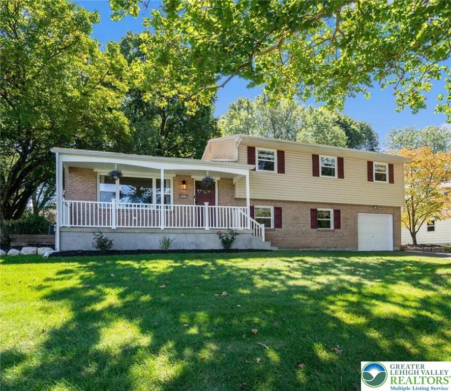 Property Photo: 802 Lawrence Drive PA 18049