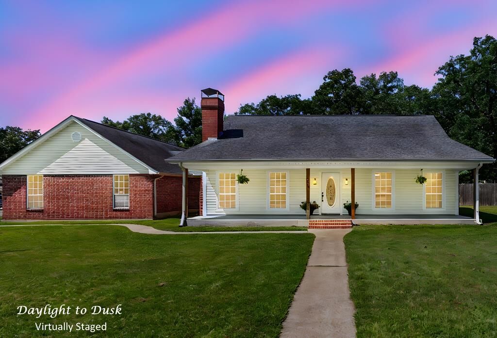 Property Photo:  501 Edgewood Circle  TX 75904 