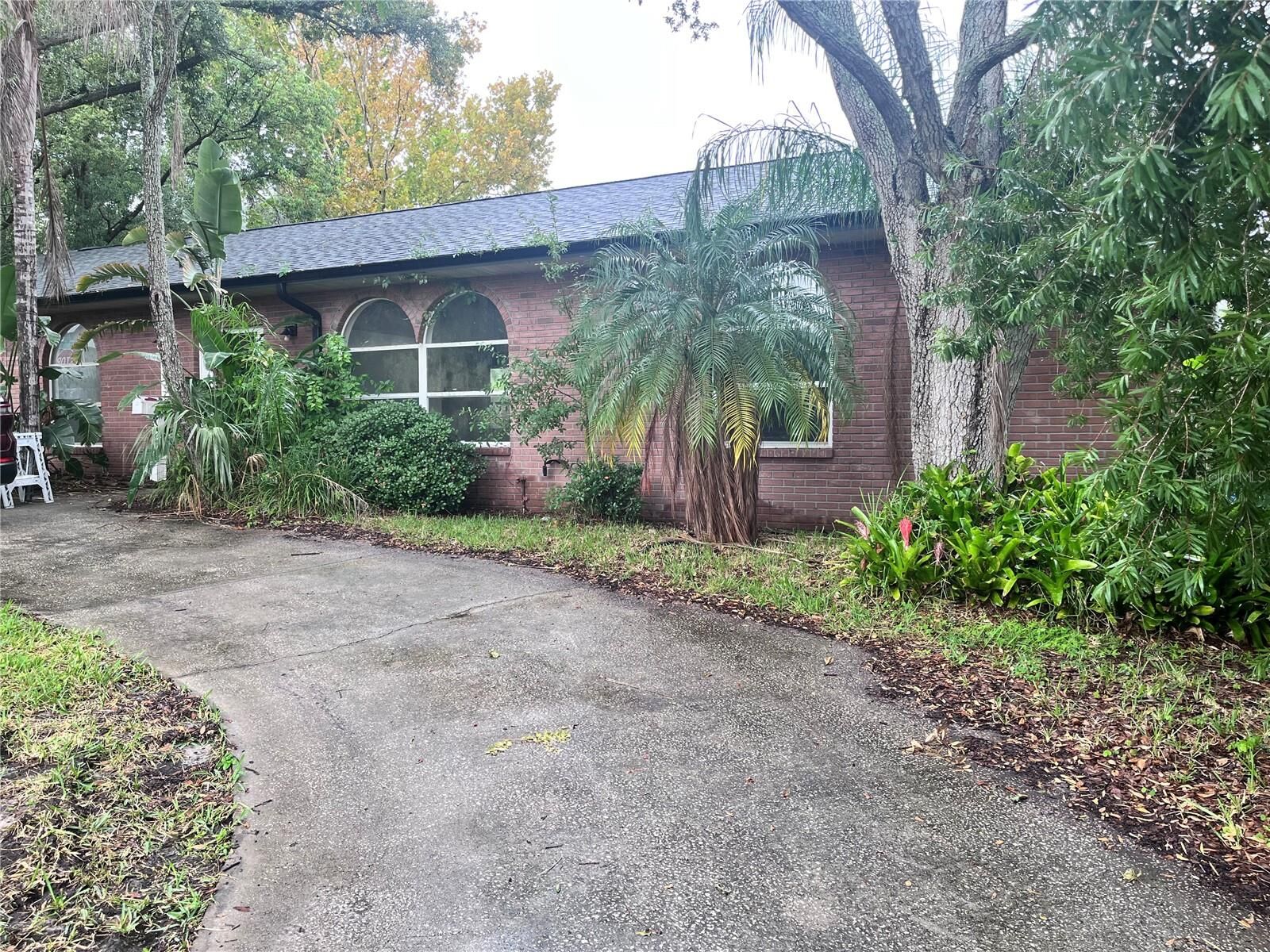 Property Photo: 895 41st Avenue N FL 33703