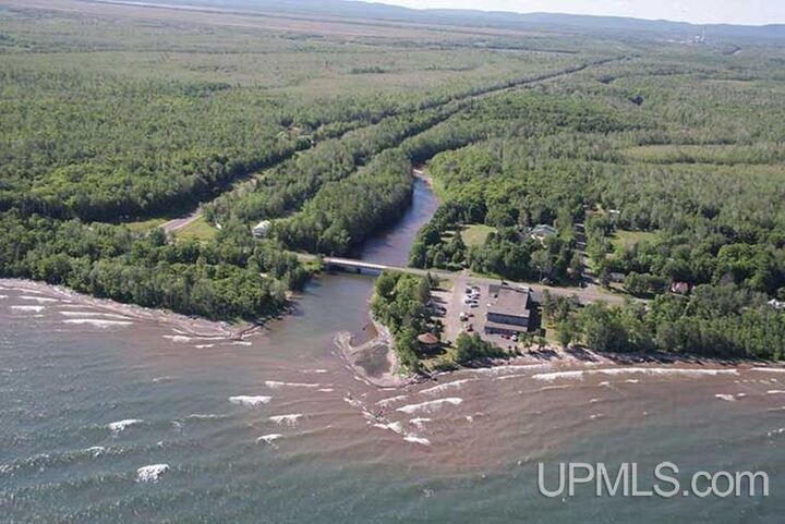 Property Photo:  213 Beaser Street  MI 49953 