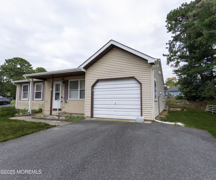 Property Photo:  27 Keene Street 70  NJ 08759 
