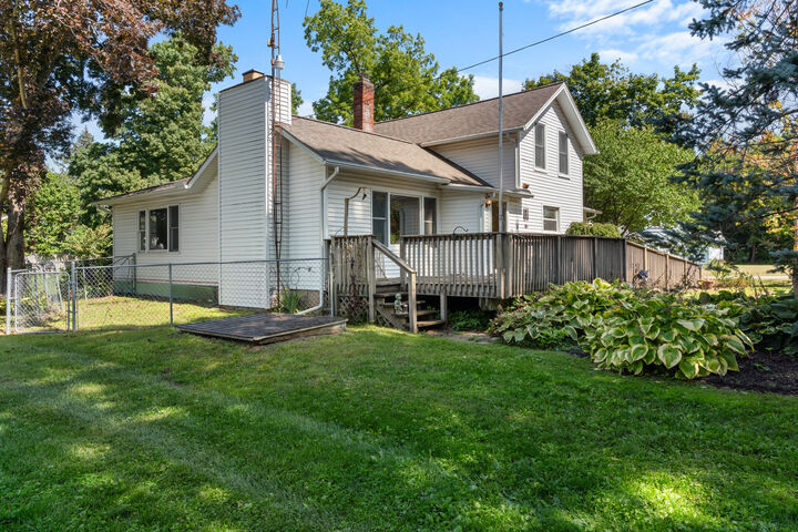 Property Photo:  216 Spink Street  MI 49241 