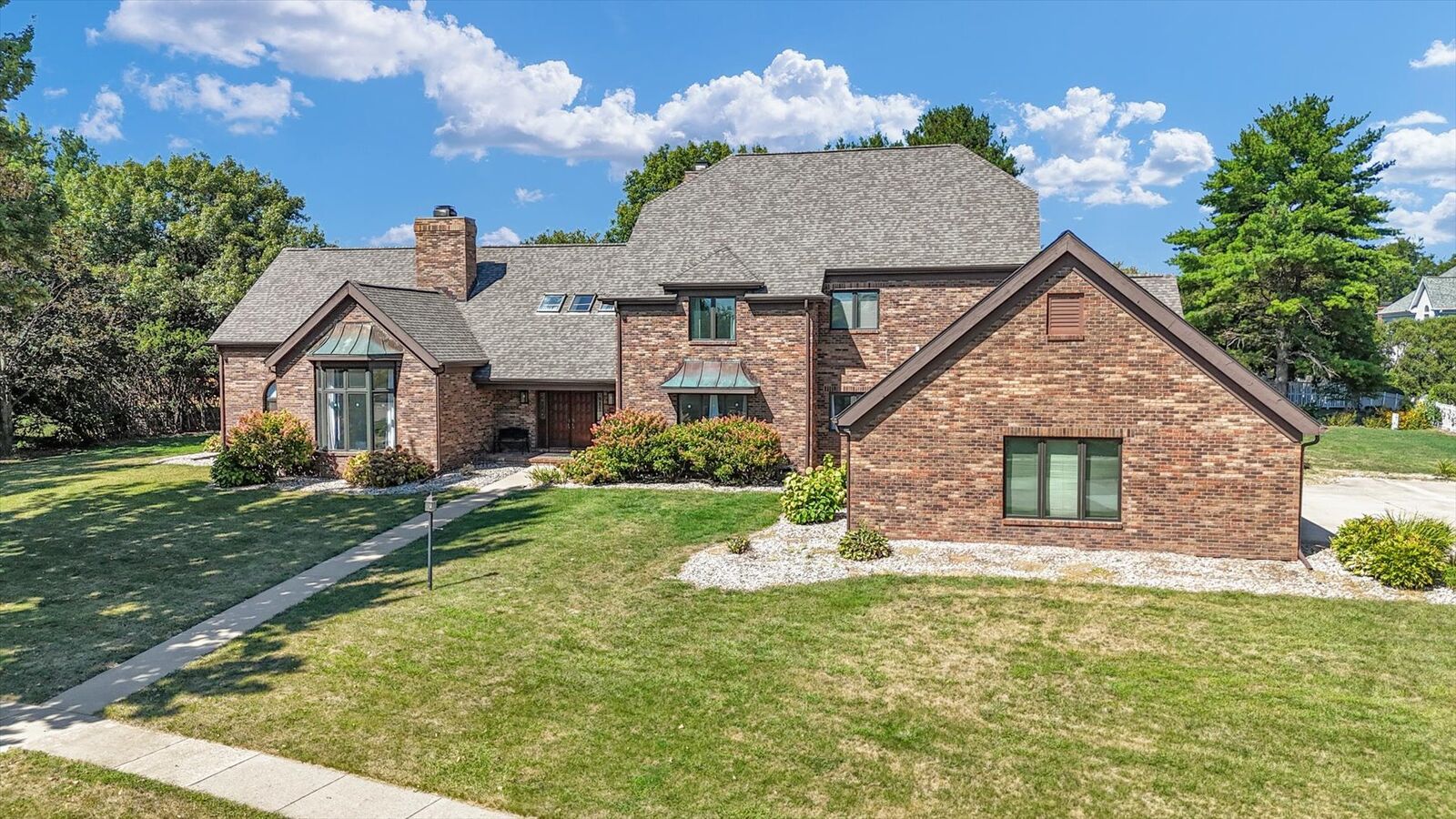 Property Photo:  4004 Golf Creek Drive  IL 61822 