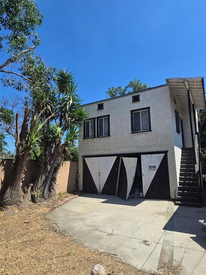 Property Photo: 3904 Dalton CA 90062