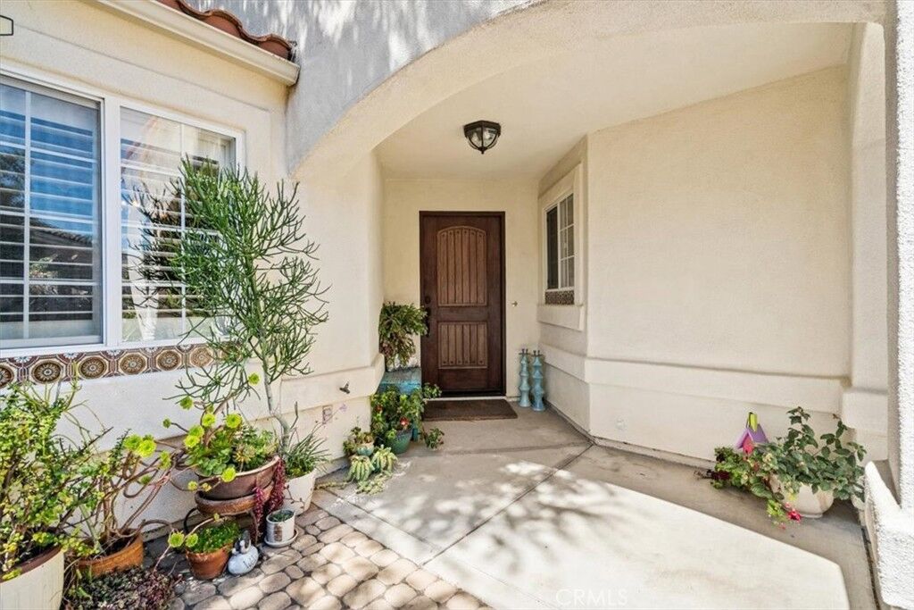 Property Photo:  1180 Marbella  CA 93433 