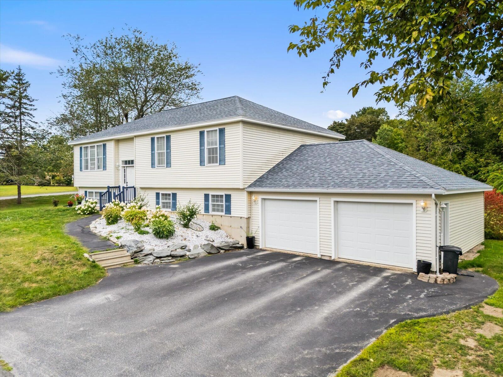 Property Photo:  52 Mechanic Street  ME 04496 