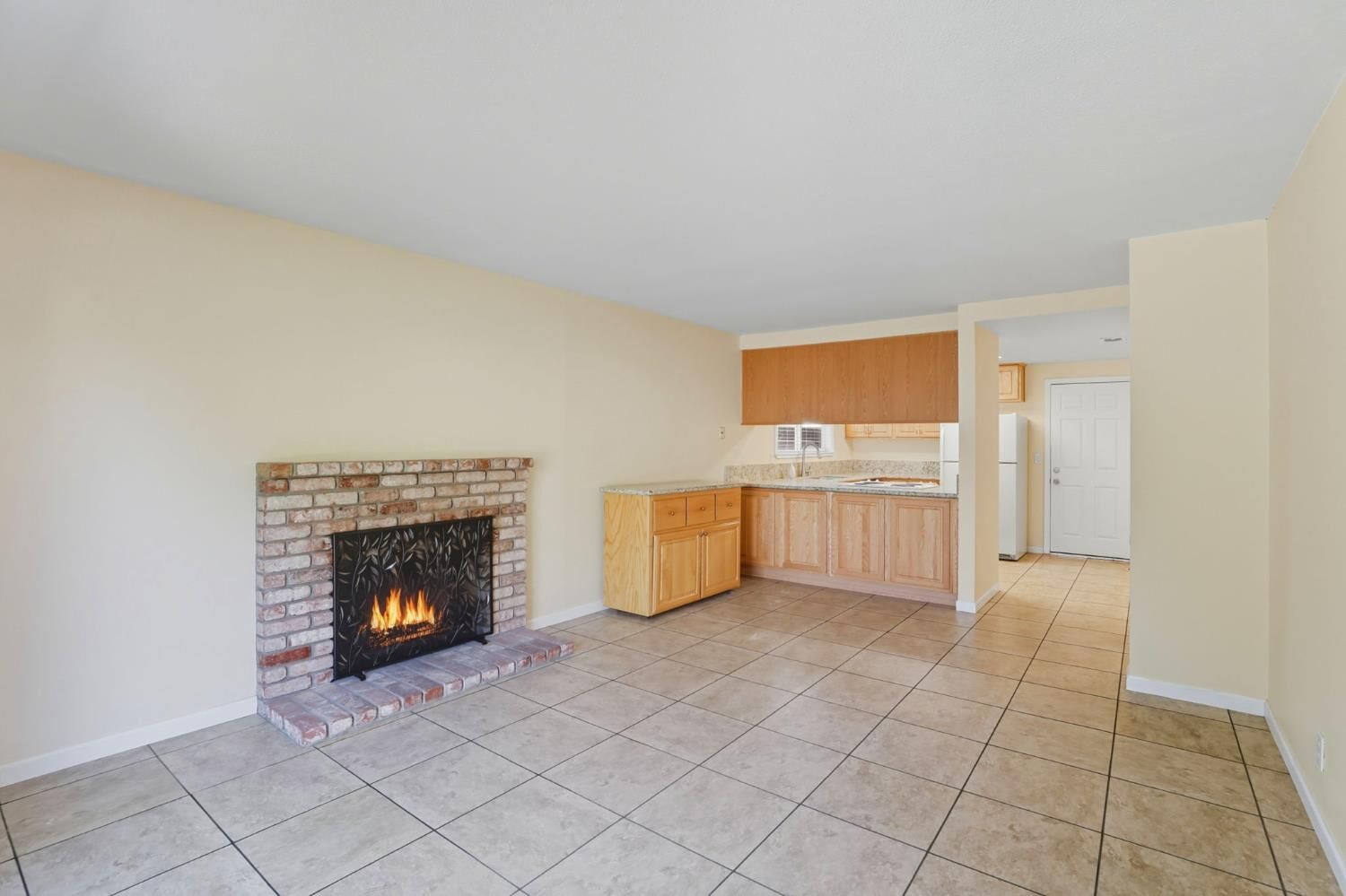 Property Photo: 9057 Caldera Way CA 95826