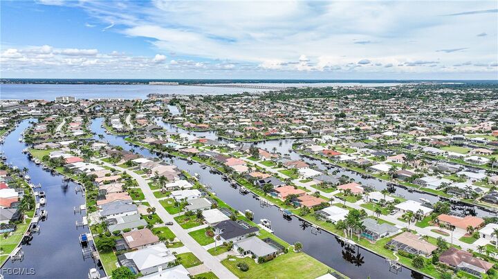 Property Photo: 820 Santa Margerita Lane FL 33950