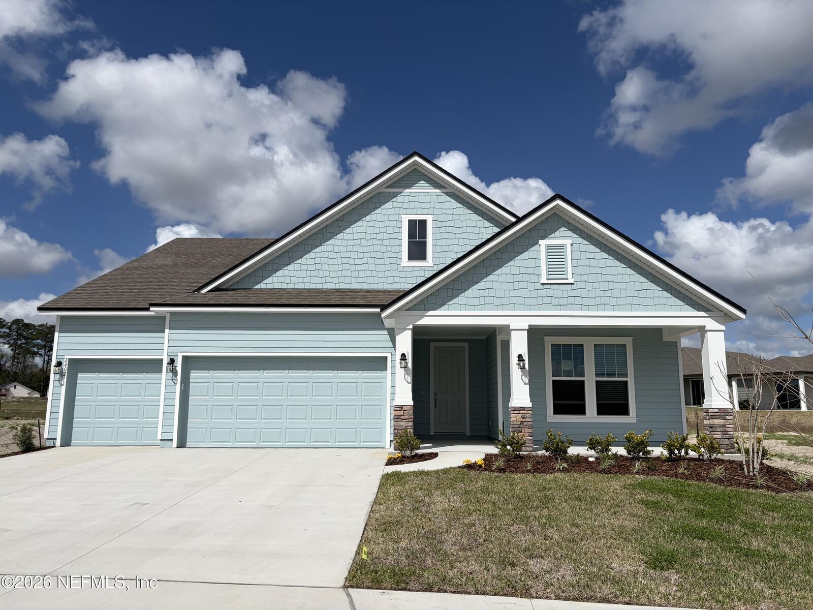 Property Photo:  2402 Jennings Farm Drive  FL 32068 