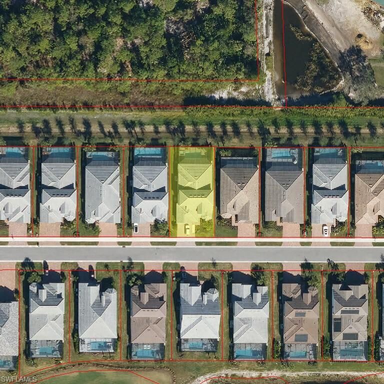Property Photo:  9551 Curlew Dr  FL 34120 