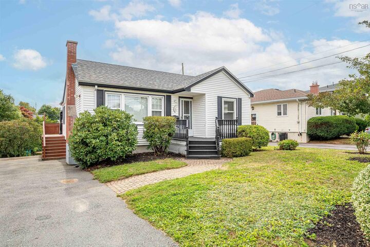8 Frederick Street  Dartmouth NS B3A 2C3 photo