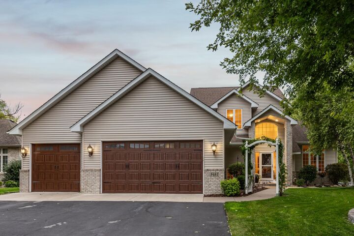 Property Photo:  9491 Kirkwood Way N  MN 55369 
