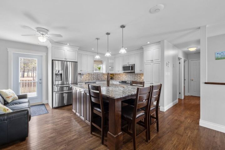 Property Photo:  323 Norman Drive  PE C1N 5X9 
