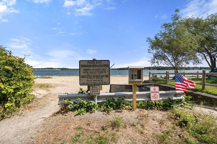 Property Photo:  39 Chippewa Dr  MA 02532 