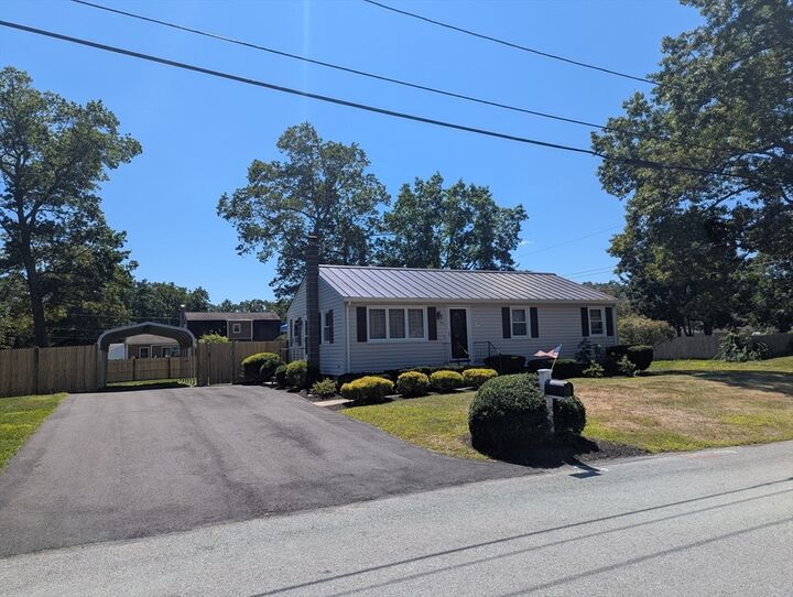 Property Photo:  1 Hemlock St  MA 01540 