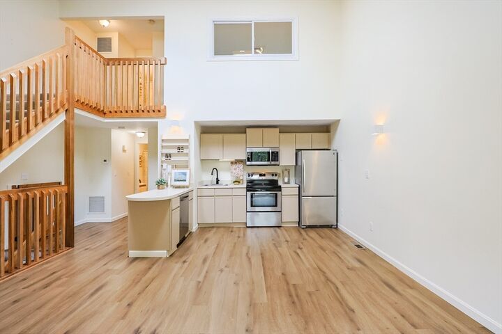 Property Photo: 21 Lordvale Boulevard 406 MA 01536