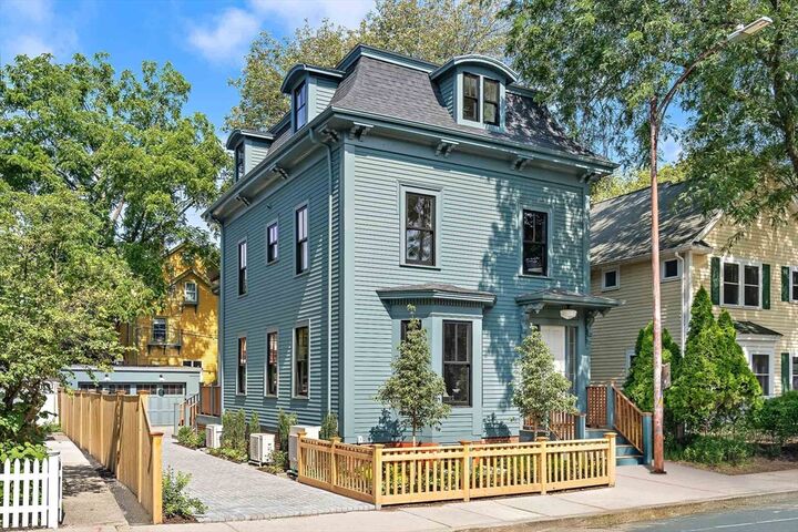 67 Inman Street  Cambridge MA 02139 photo
