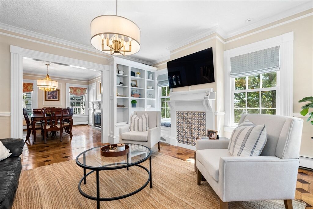 Property Photo:  207 Bunker Hill St 2  MA 02129 