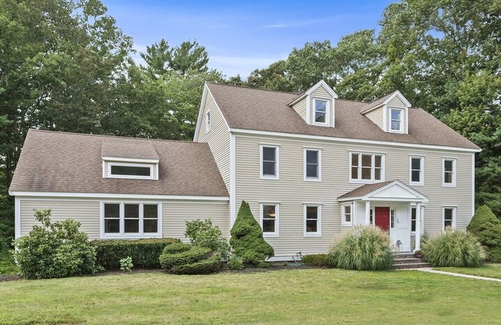36 Sierra Dr  Easton MA 02375 photo
