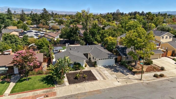 Property Photo:  2924 Vivian Lane  CA 95124 