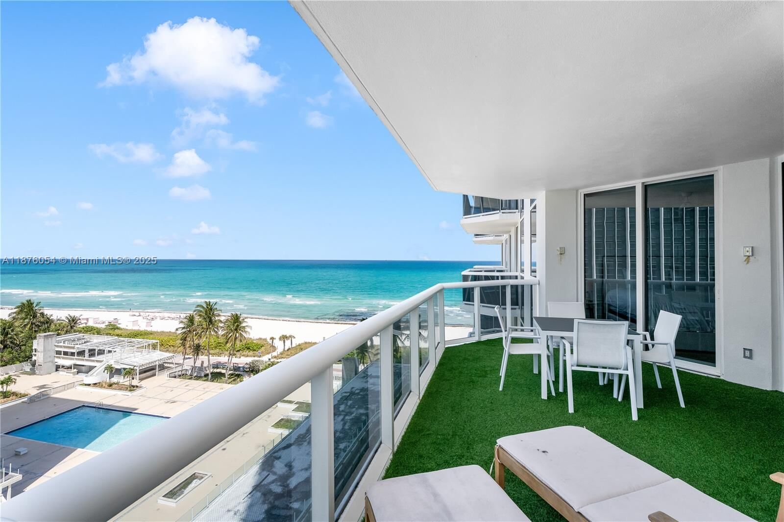 Property Photo:  4779 Collins Ave 1008  FL 33140 