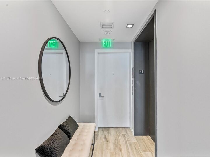 Property Photo: 801 S Miami Ave 4402 FL 33130