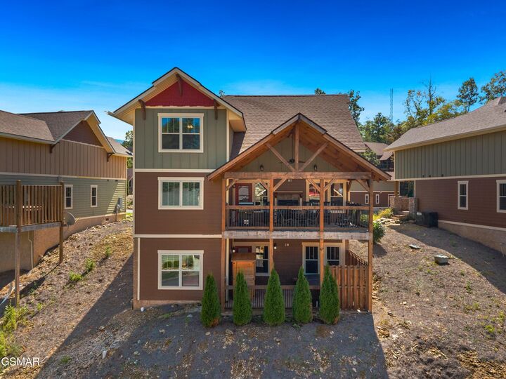 Property Photo: 810 Blacksmith Way TN 37738