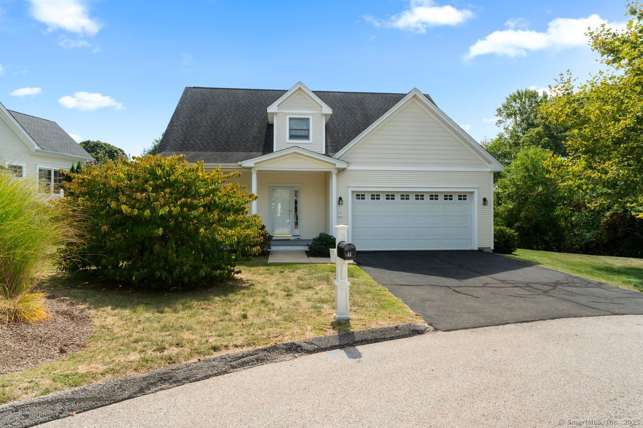 Property Photo: 11 Orchard Path 11 CT 06498
