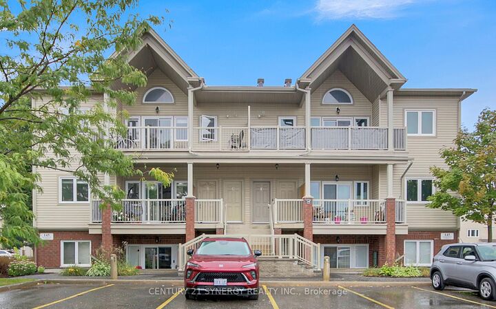 Property Photo: 145 Oldfield Street C ON K2G 7C7