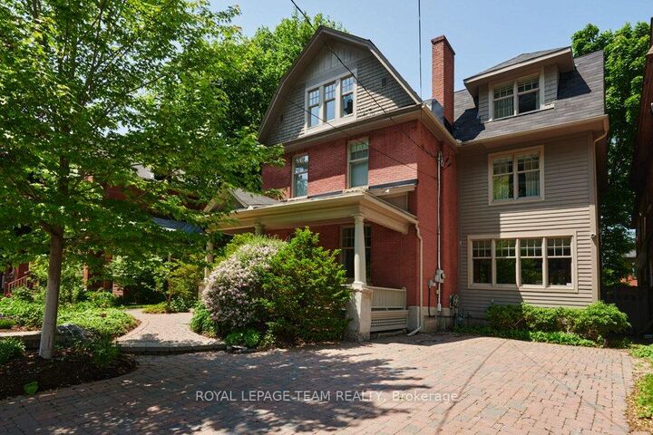 Property Photo:  7 Second Avenue  ON K1S 2H2 