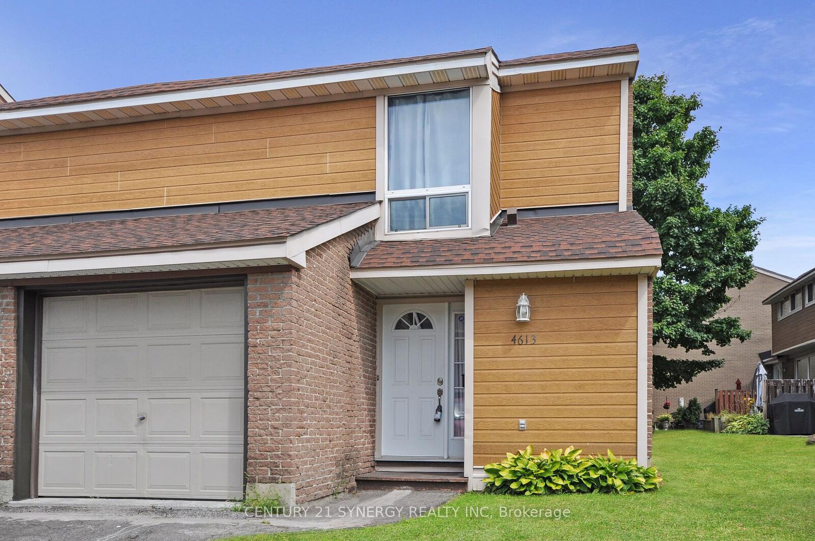 Property Photo: 4613 Carrington Place 57 ON K1B 4R1