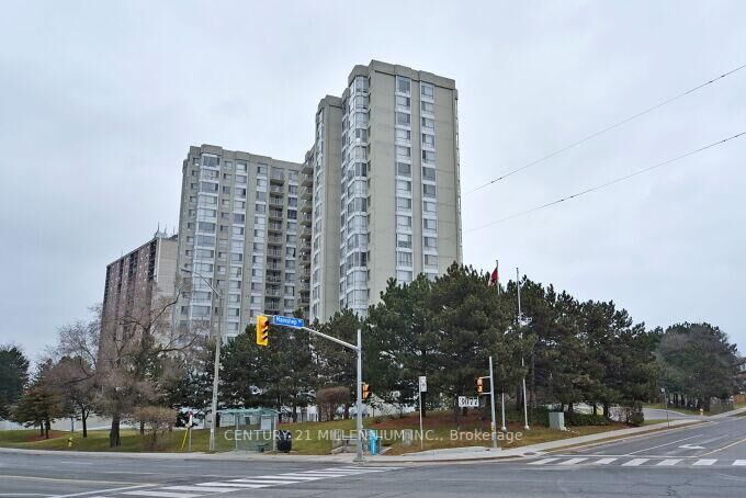 Photo de la propriété: 3077 Weston Road 304 ON M9M 3A1