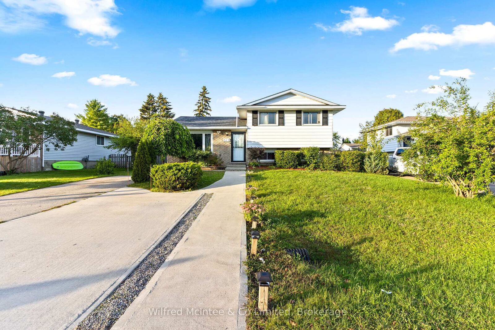 Property Photo:  517 Wales Drive  ON N0H 2C1 
