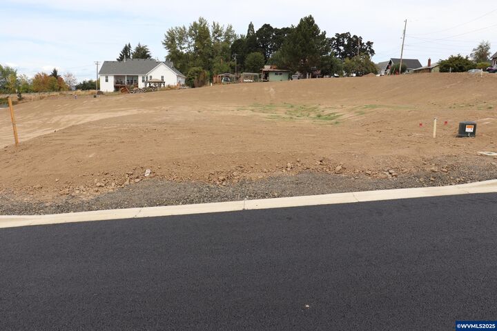 Property Photo:  Lot 7 Block 7 W Washington St  OR 97111 