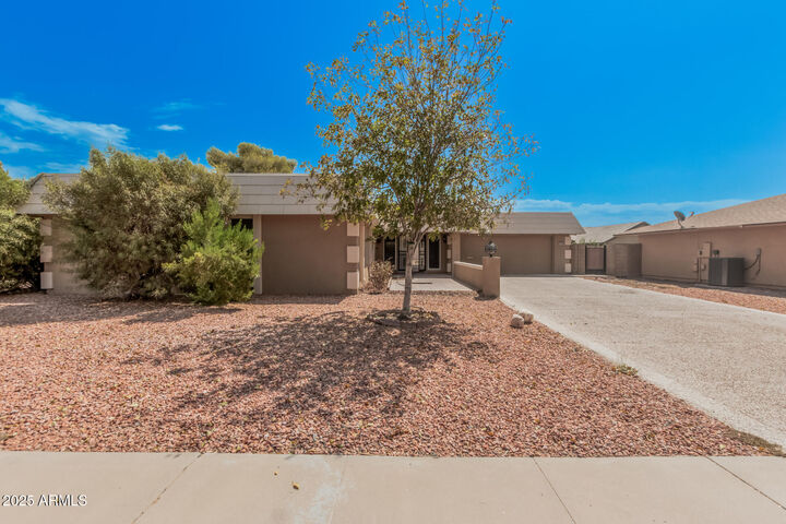 Property Photo: 15825 N 110th Avenue AZ 85351