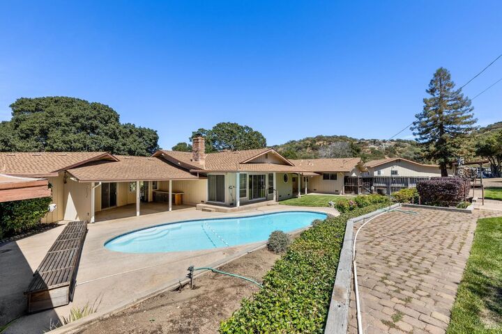 Property Photo: 1850 Cravea Lane CA 94534
