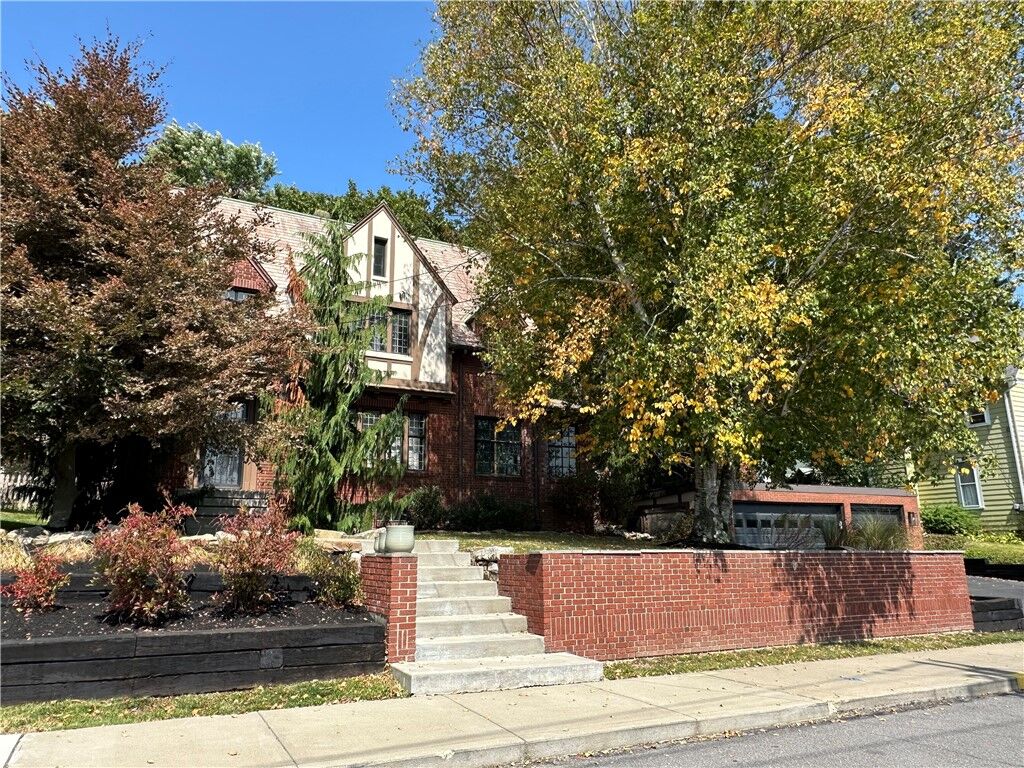 Property Photo:  112 Pleasant Street  PA 16701 