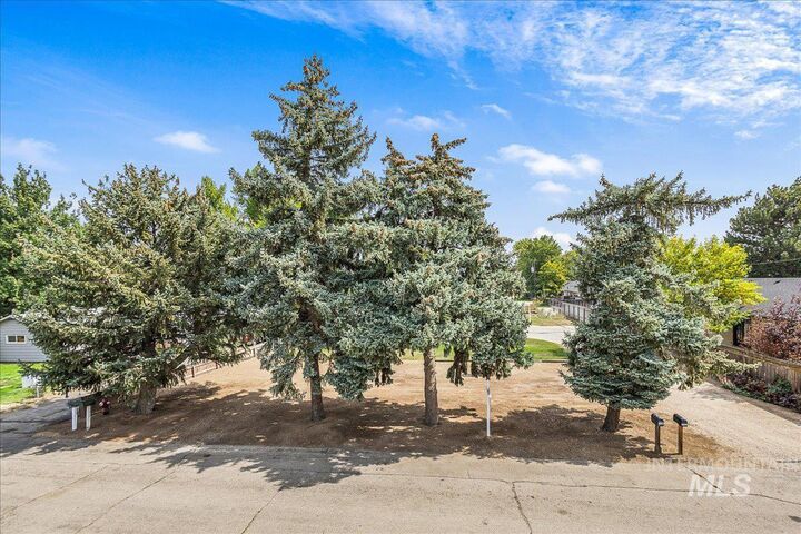 Property Photo:  2104 N Bryson Rd.  ID 83713 