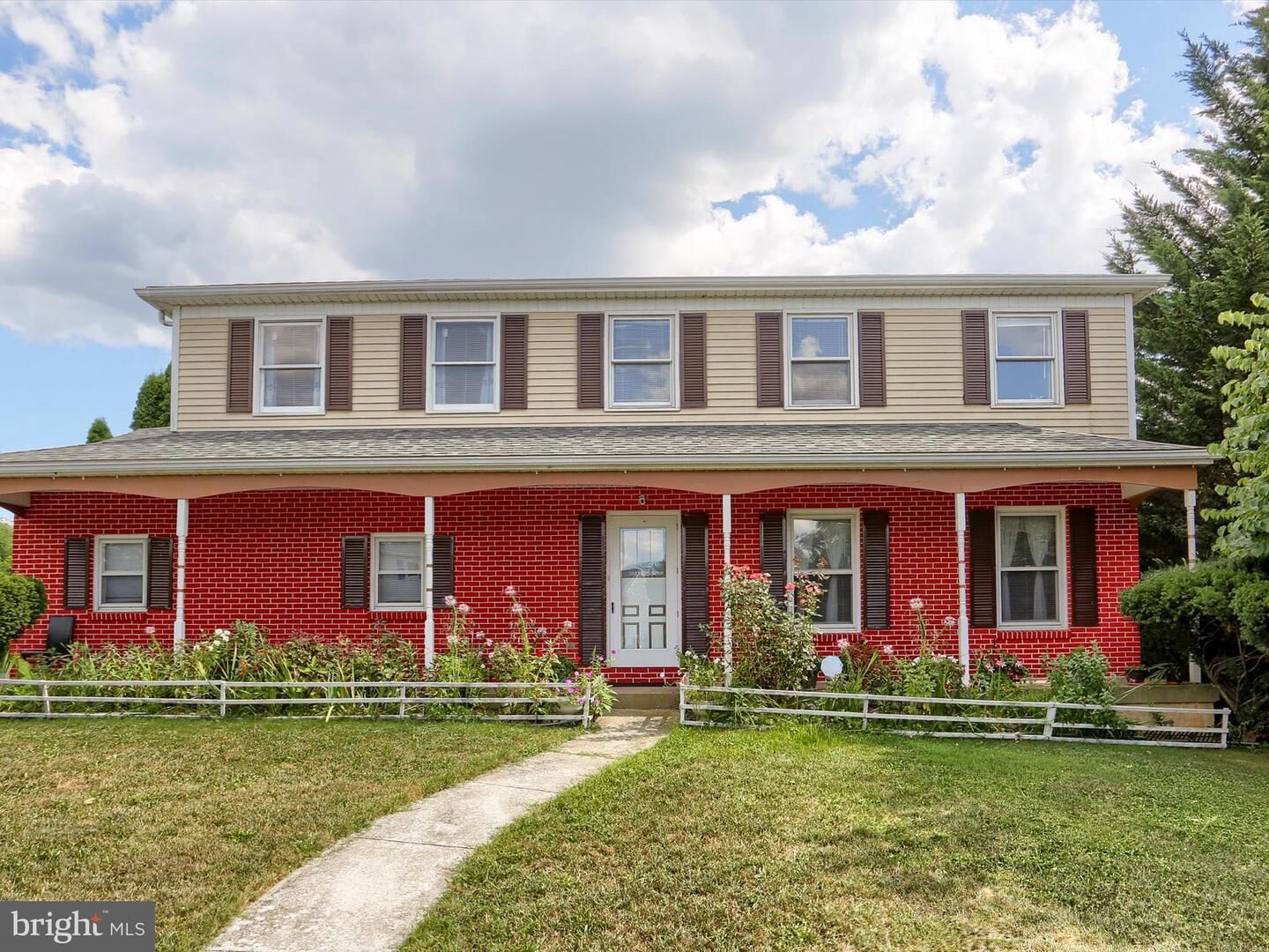 Property Photo: 979 Pennsylvania Avenue PA 17112