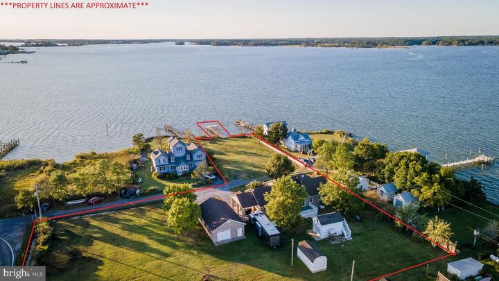 Property Photo: 16460 Sayre Point Lane MD 20674