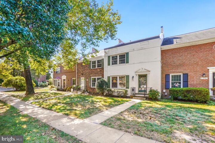 Property Photo:  8345 Forrester Boulevard  VA 22152 