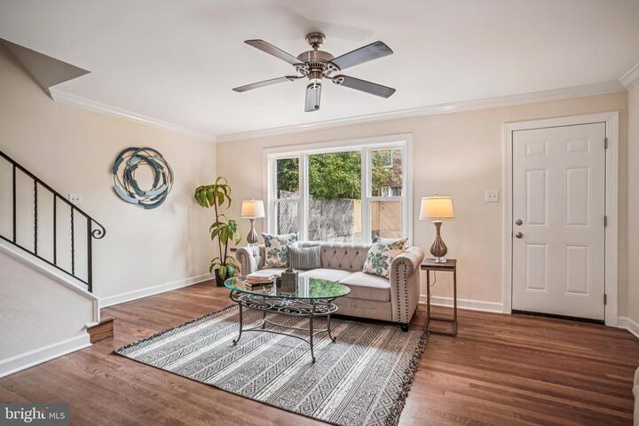 Property Photo:  2933 Landover Street  VA 22305 