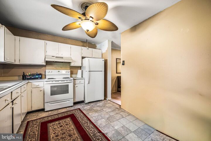 Property Photo: 120 Sycamore Court PA 19426