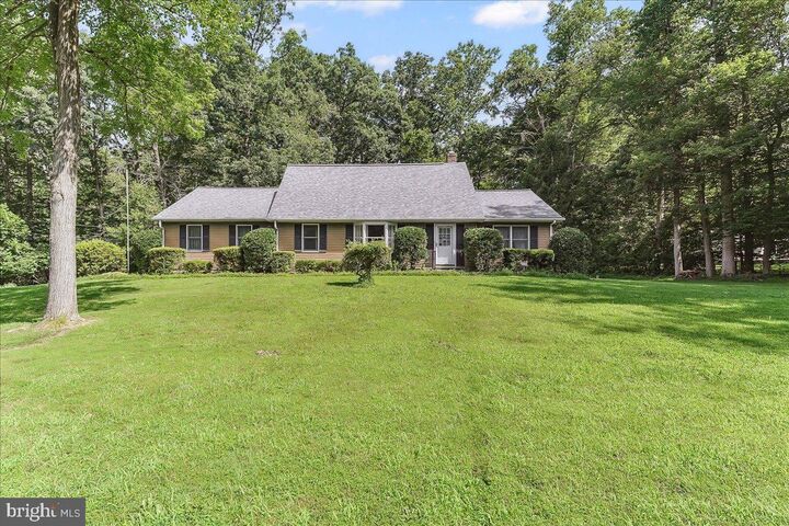 5 N Parkway  Elkton MD 21921 photo