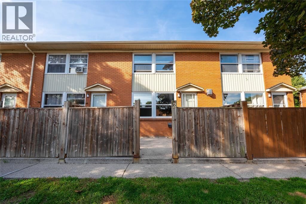 Property Photo:  834 Exmouth Street 2  ON N7T 5R2 
