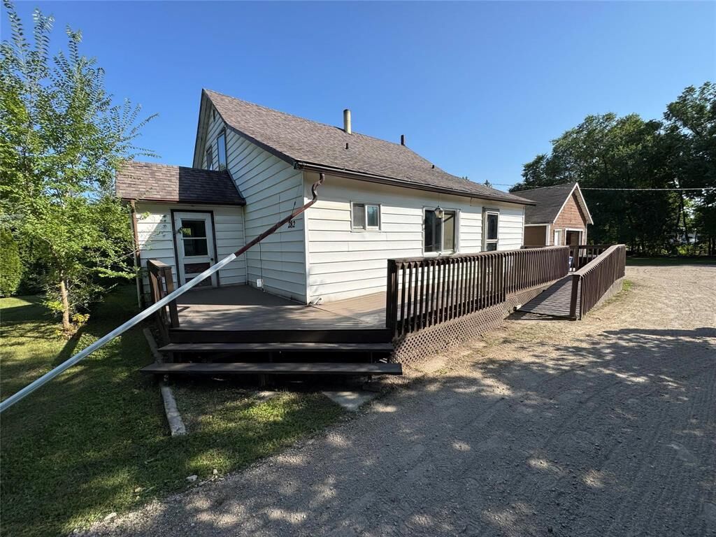 Property Photo: 282 Main Street MB R0A 0R0
