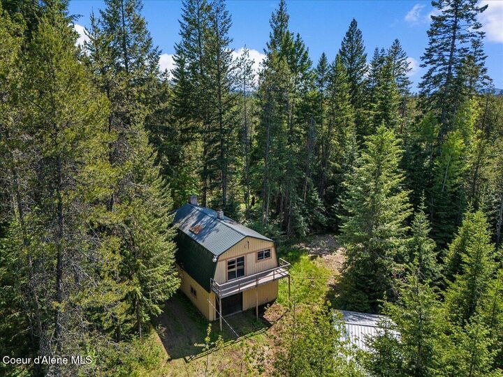 Property Photo:  28801 N Lewellen Creek Rd  ID 83801 